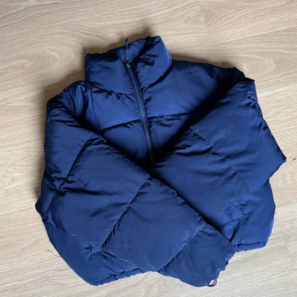 Puffy jacket blue